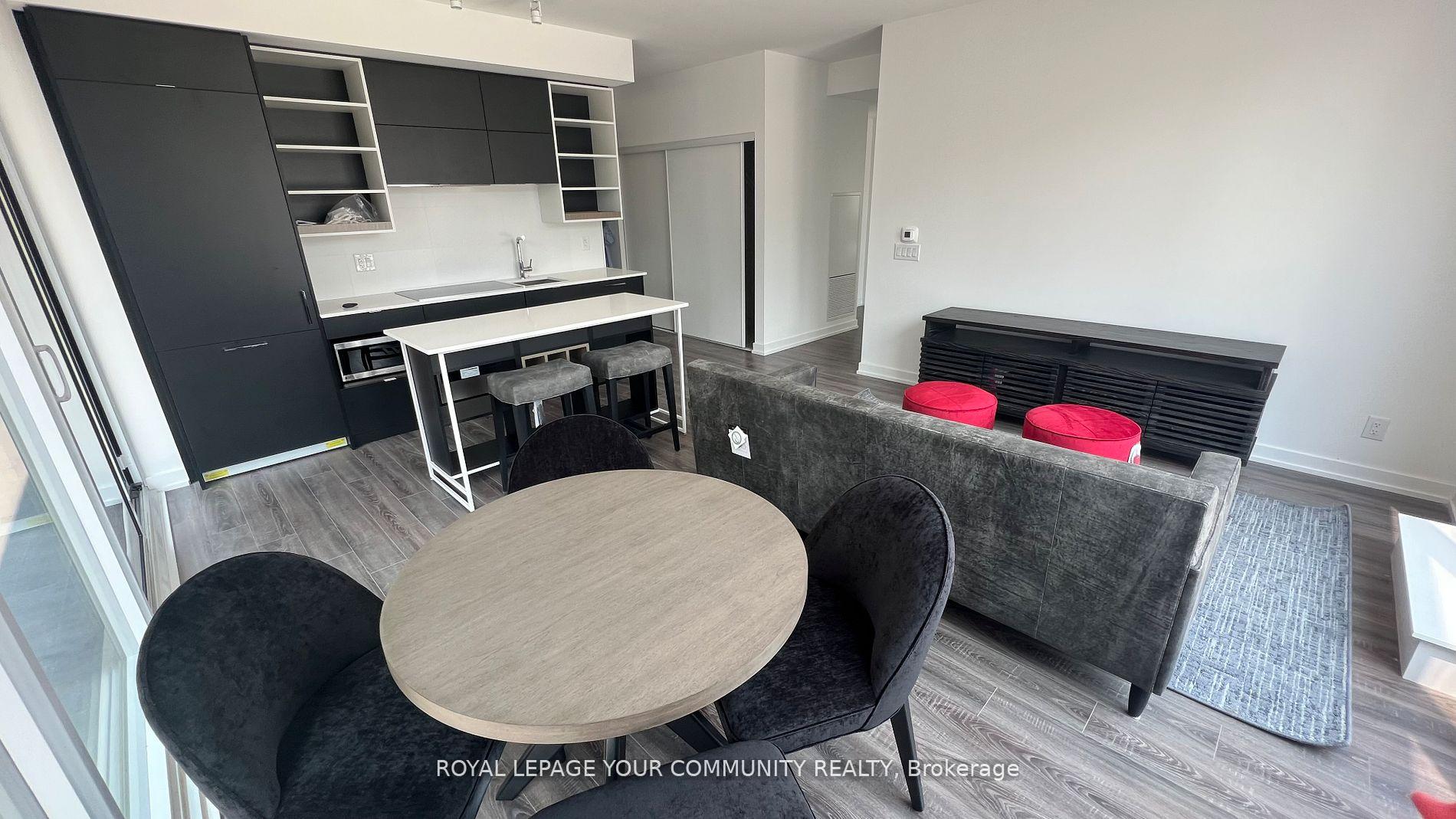3 Bedrooms Condo at 20 Edward, Toronto For sale