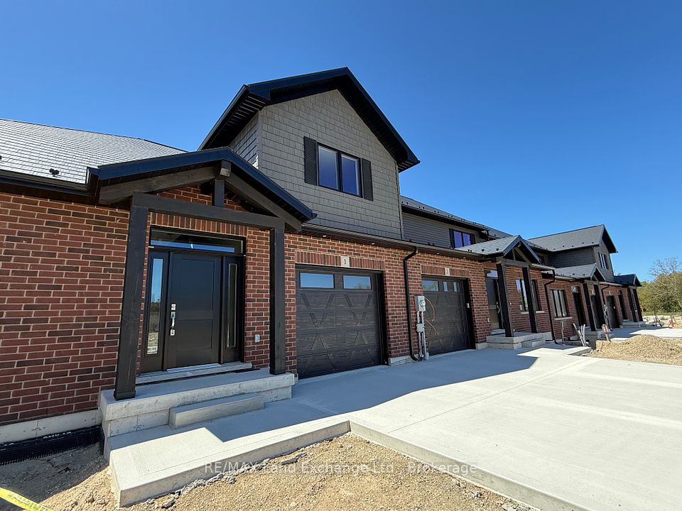 8 GOLF LINKS Road