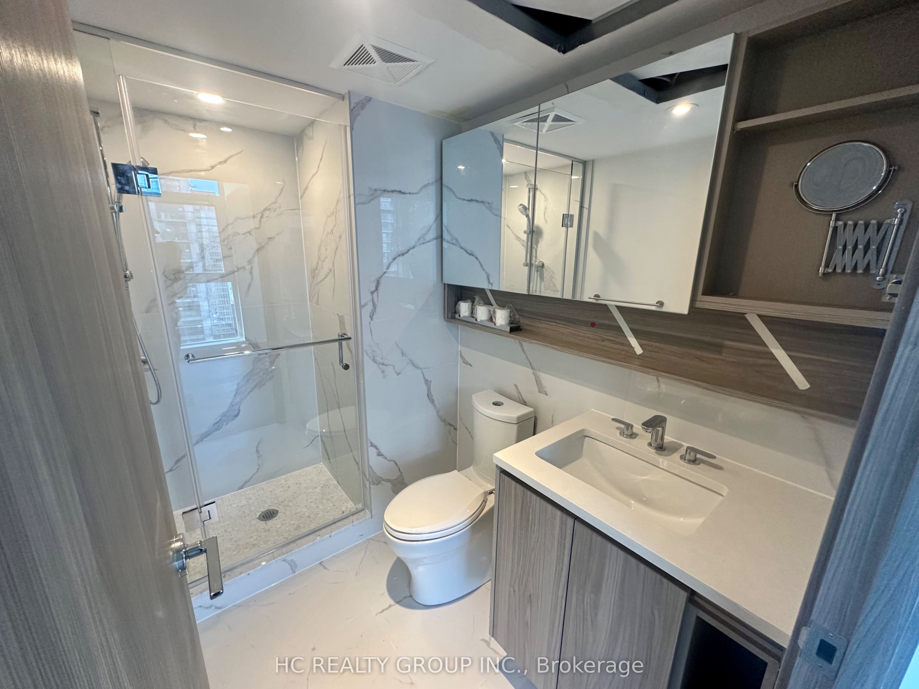 38 Widmer Street, #5007