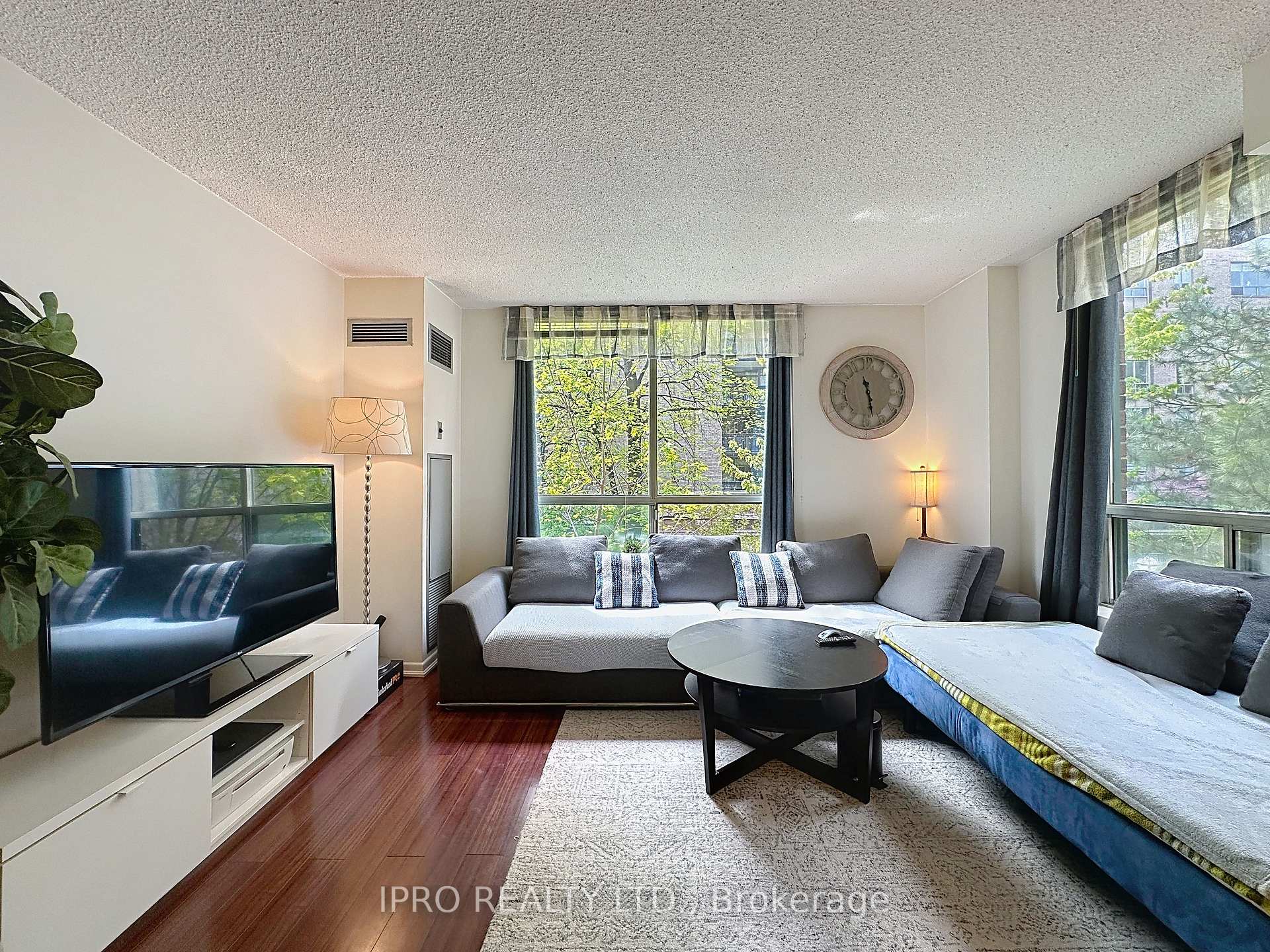1 Bedroom Condo at 95 Prince Arthur, Toronto For sale