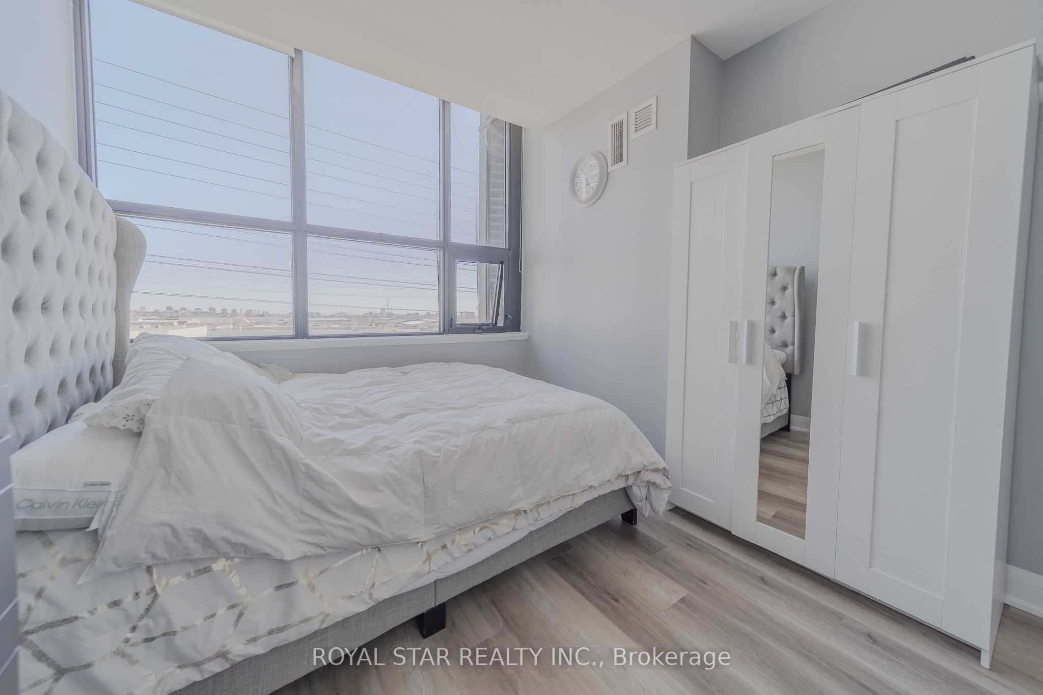 2900 Highway 7, #511