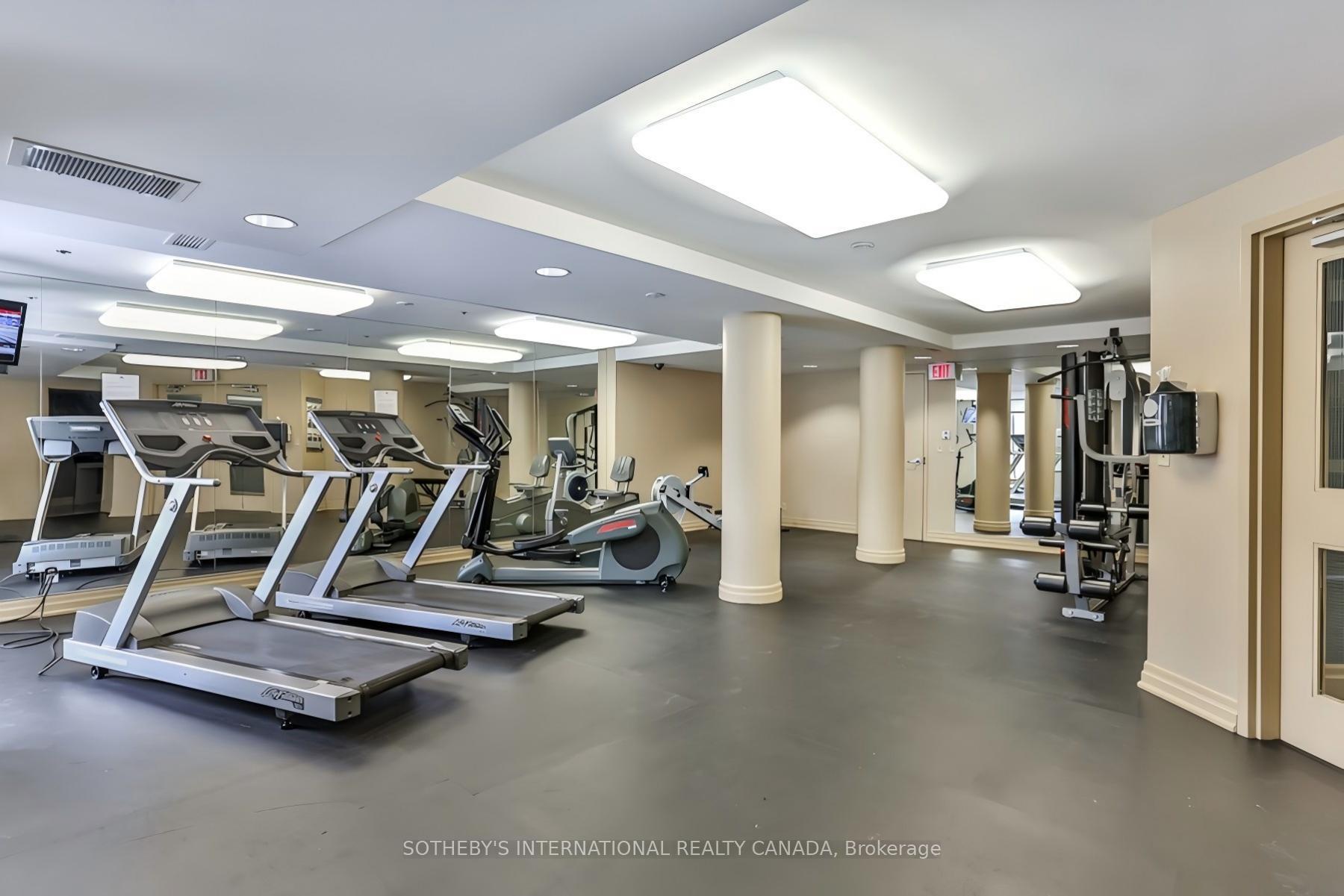 2 Bedrooms Condo at 10 Delisle, Toronto For sale