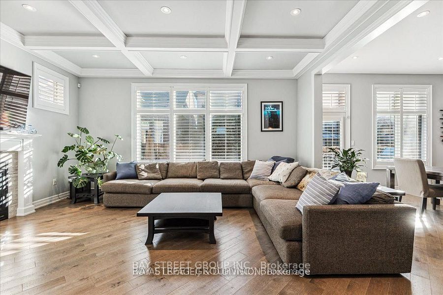 3281 Preserve