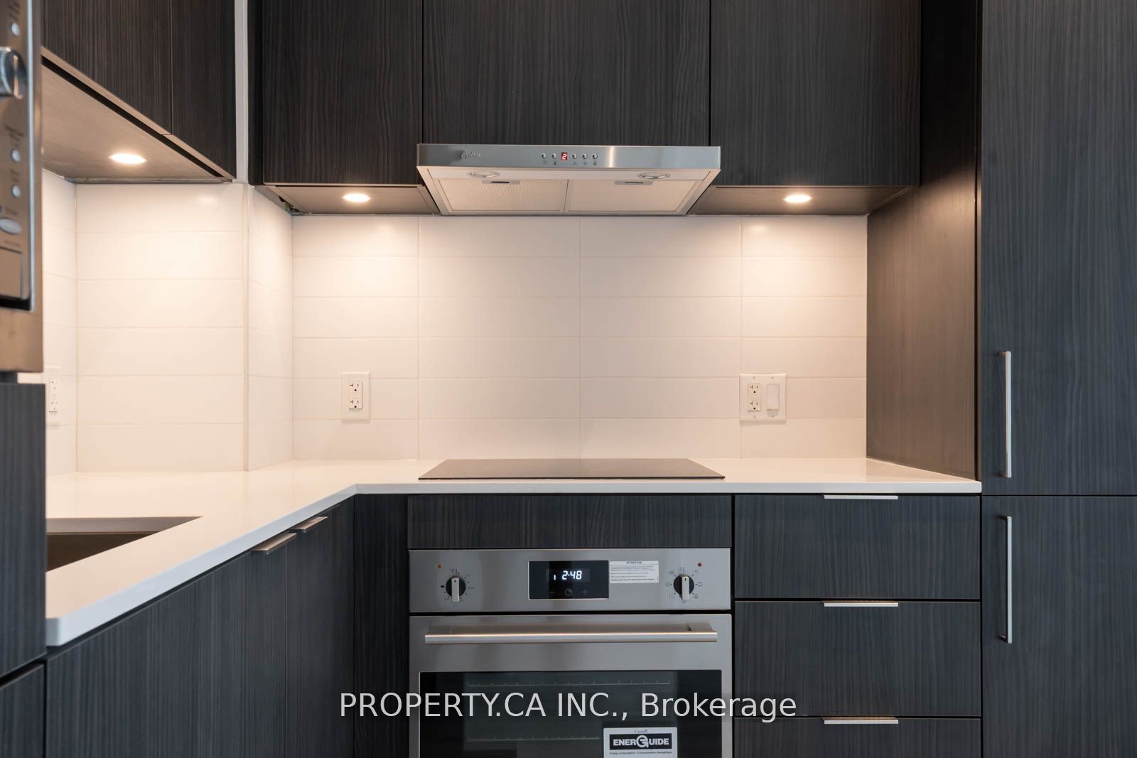 8 Olympic Garden Drive, #1601