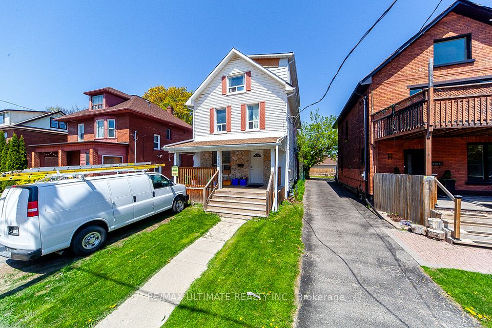 128 Elgin