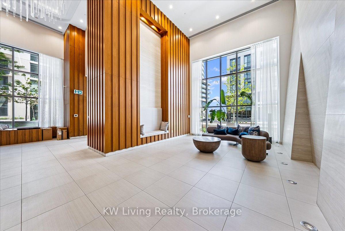 2 Bedrooms Condo at 70 Annie Craig, Toronto For sale