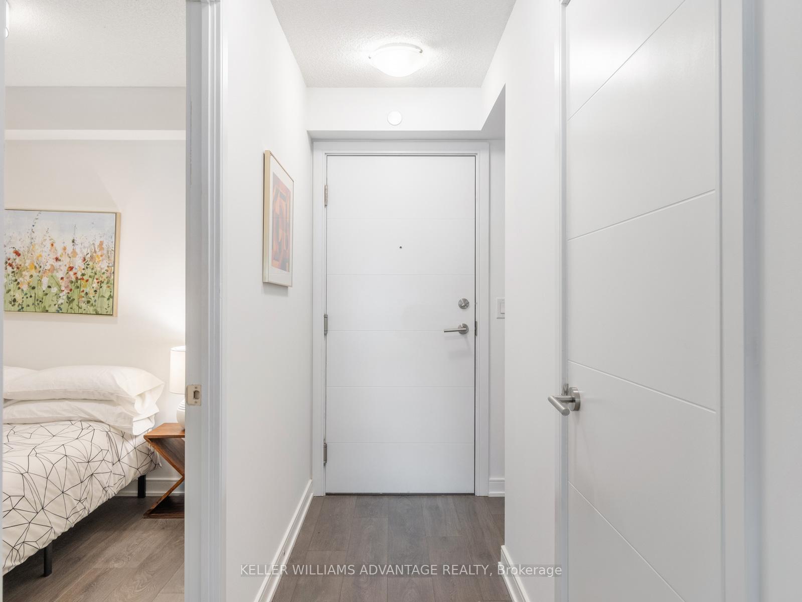 2 Bedrooms Condo at 525 Adelaide, Toronto For sale