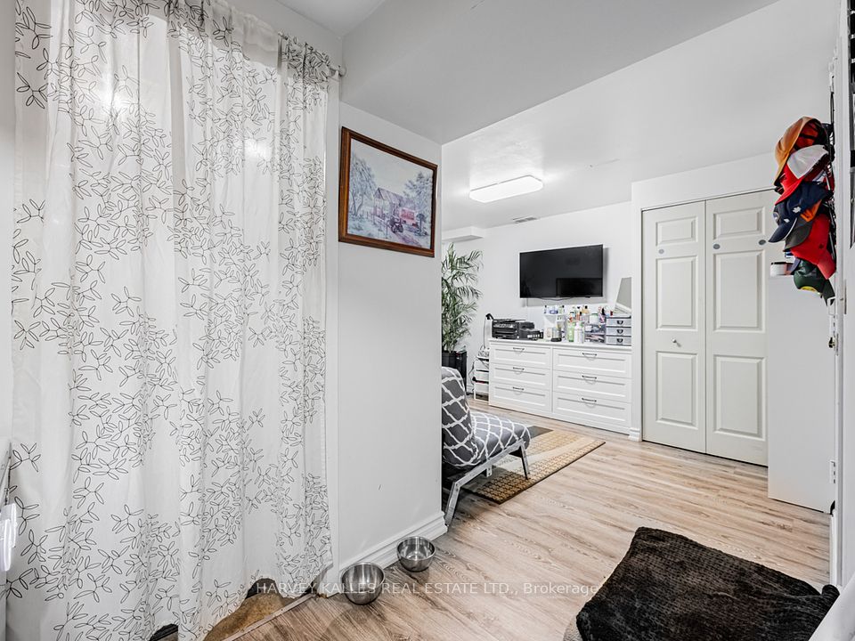 55 Collinsgrove Road 278