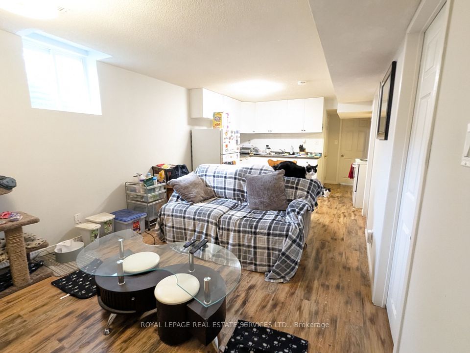 #Bsmt - 6053 Leeside Crescent, Mississauga, ON L5M 5K6