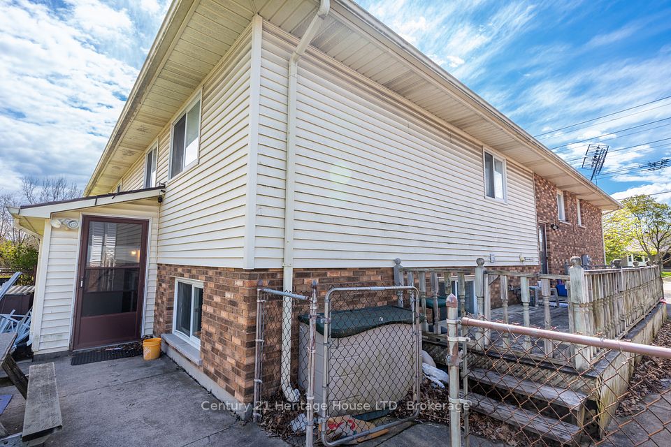 414 First Avenue ; MLS ID: X12017522