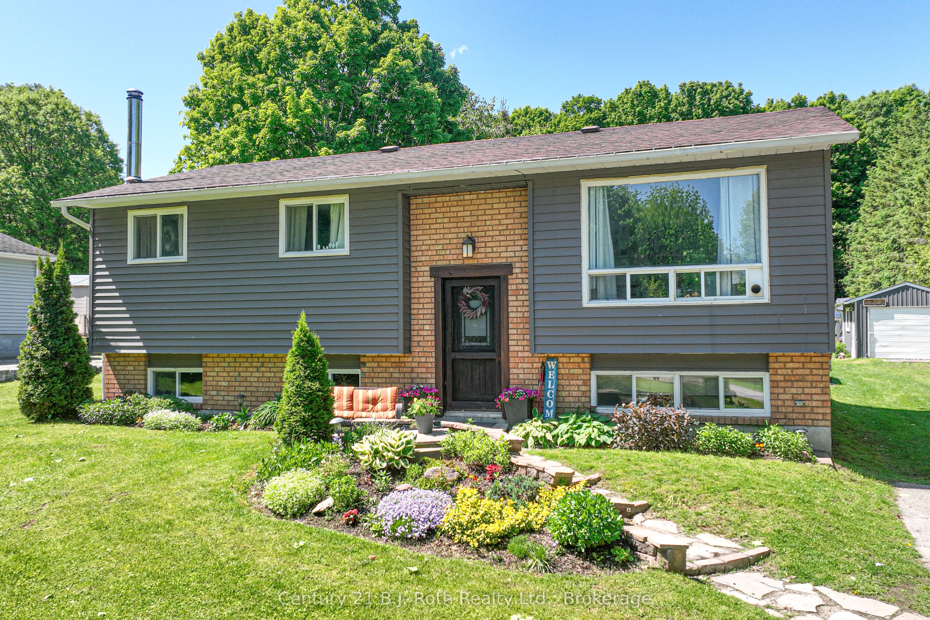 10 CONDER Drive, Oro-Medonte, ON L0K 1E0