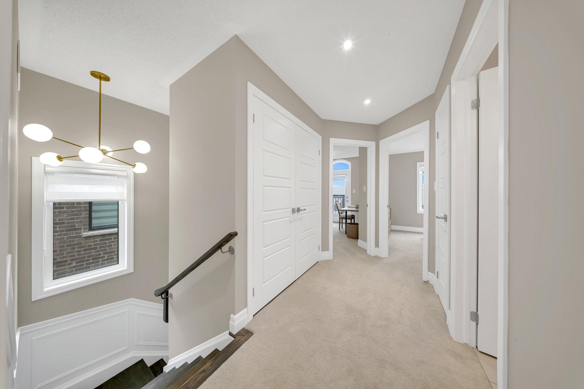 1573 Moira Crescent