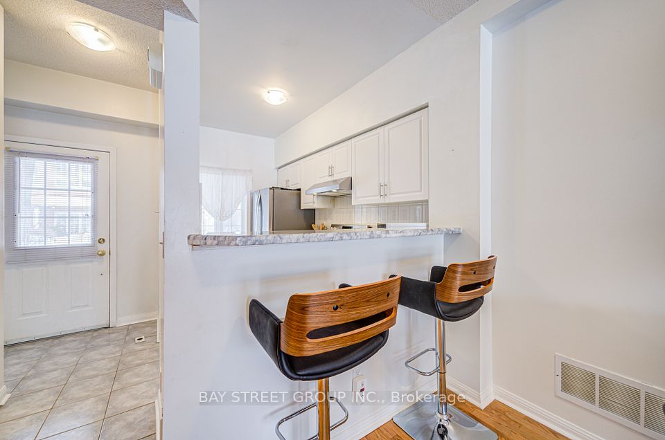 #6 - 10 St Moritz Way, Markham, ON L3R 4G4