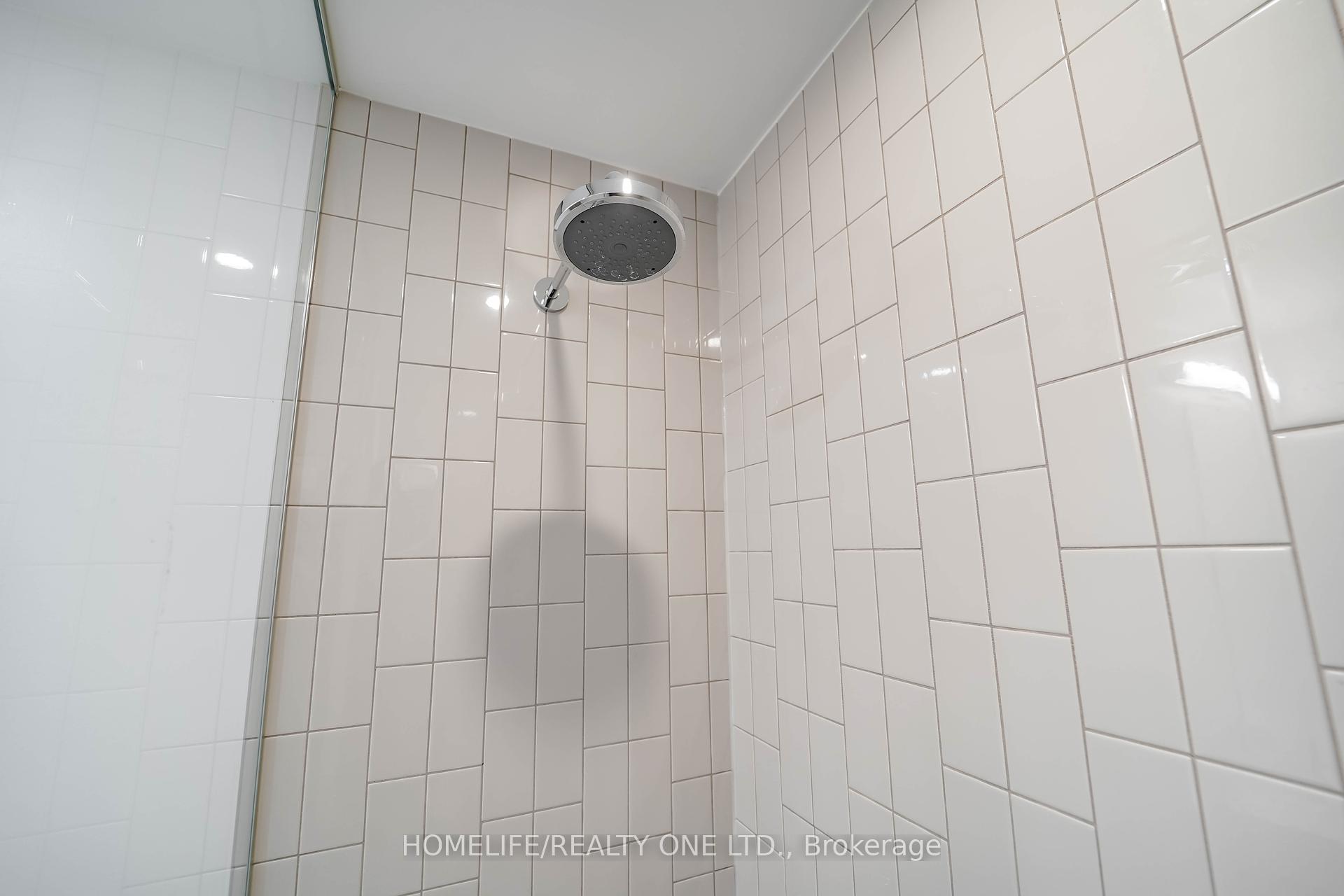 4 Bedrooms Condo at 130 River, Toronto For sale