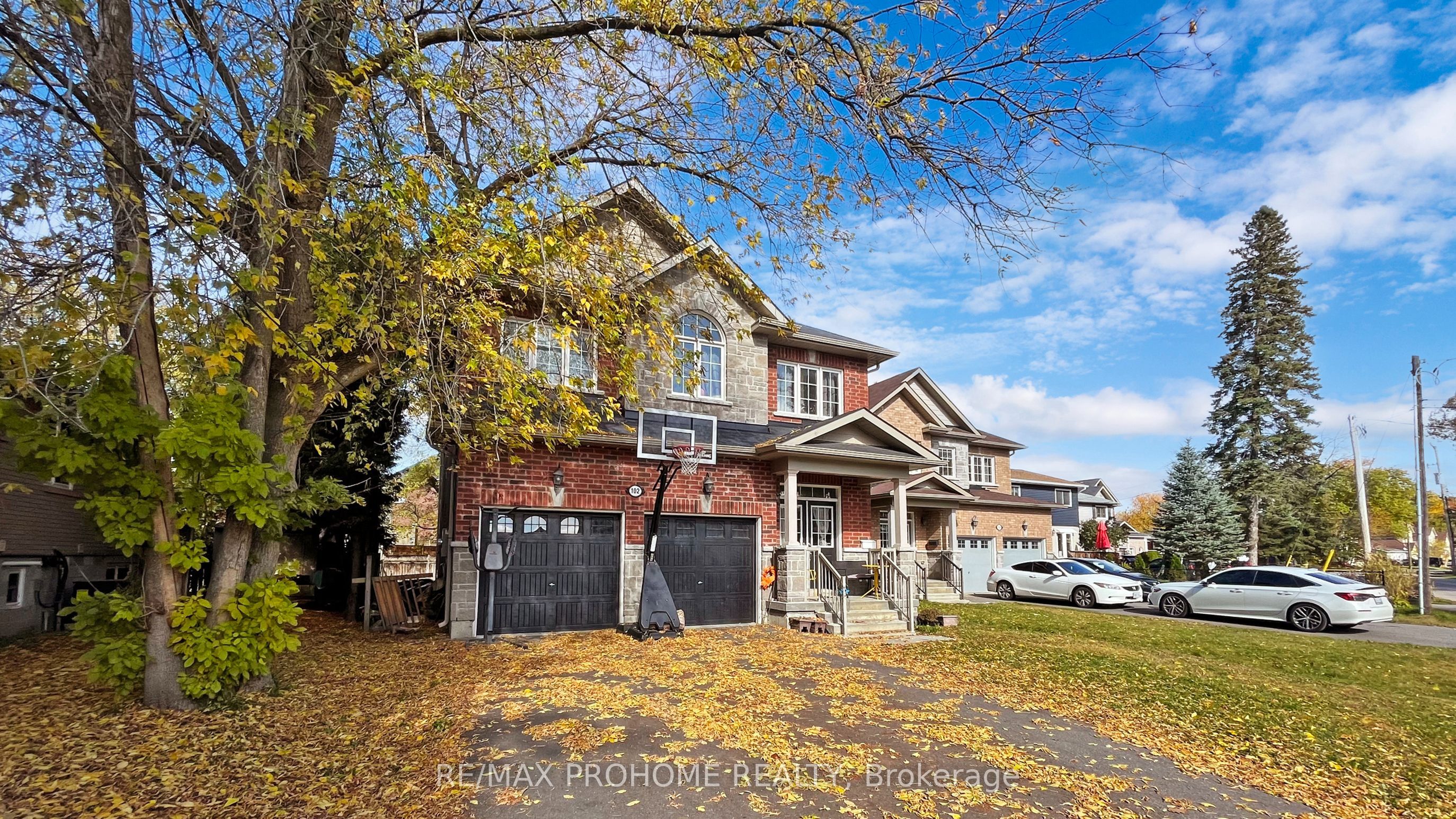 102 Riveredge Drive, Georgina, ON L4P 2P1