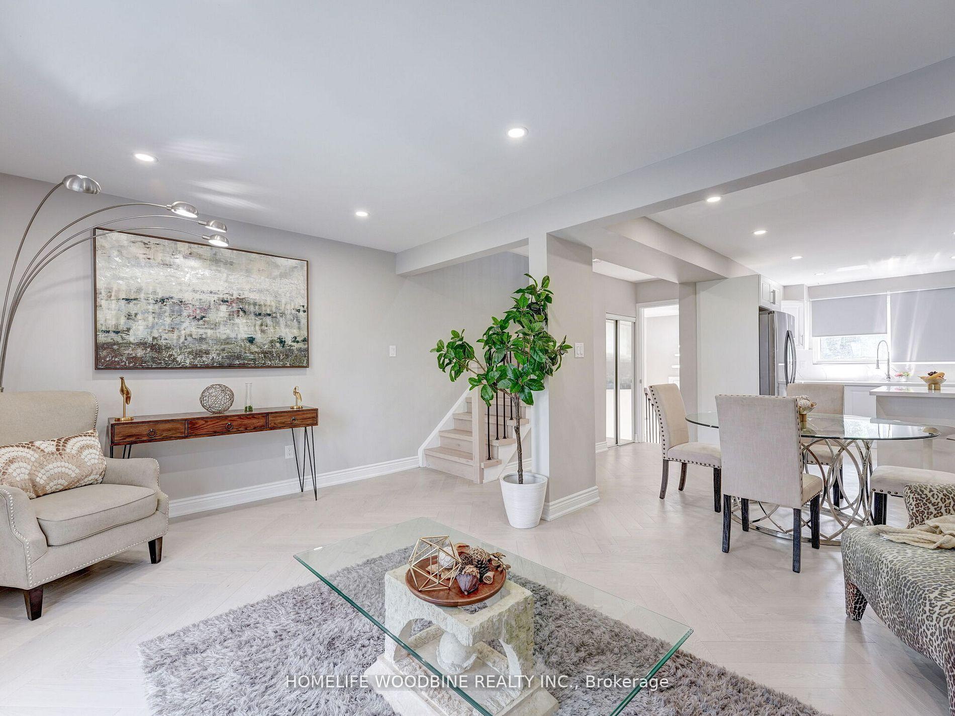 3 Bedrooms Condo at 121 Centennial,  Toronto For sale