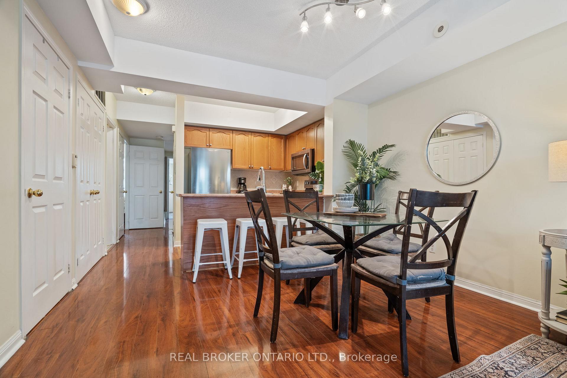 3 Bedrooms Condo at 3047 Finch, Toronto For sale