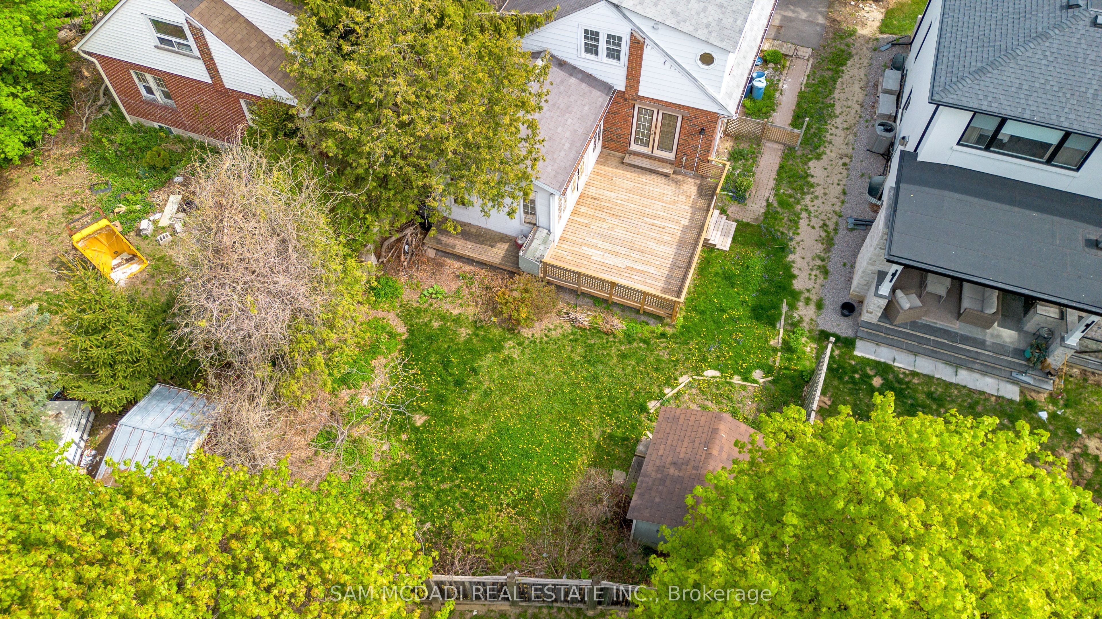 8 Wesley Crescent