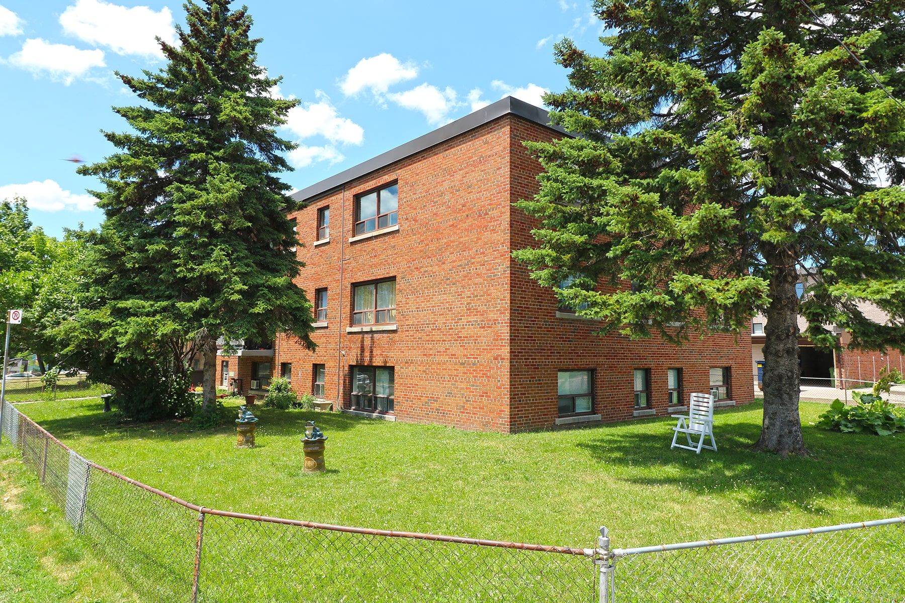 650 Dawes Road 203