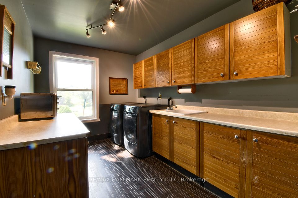 Large Laundry Room