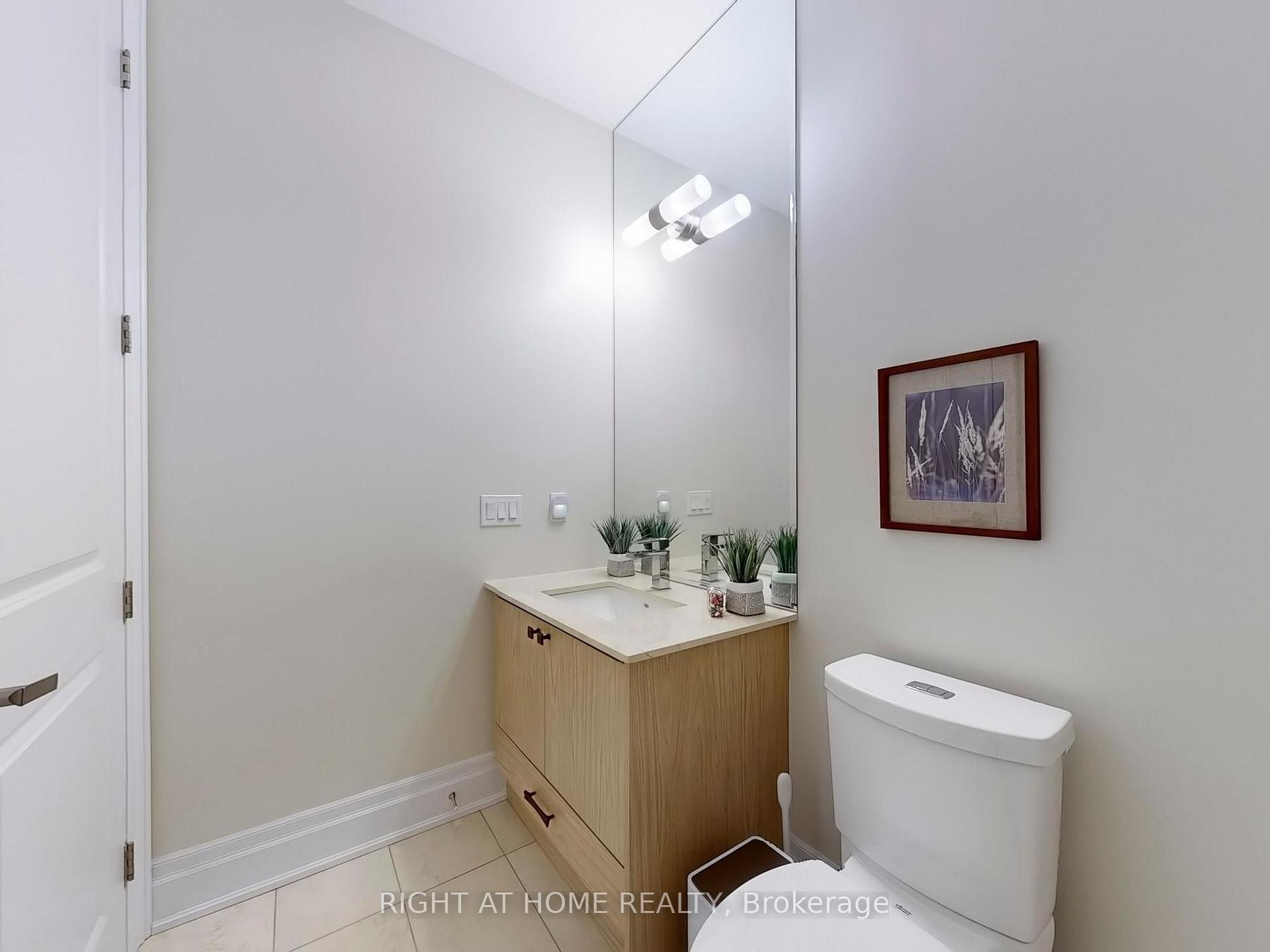 2 Bedrooms Condo at 9075 Jane, Vaughan For sale