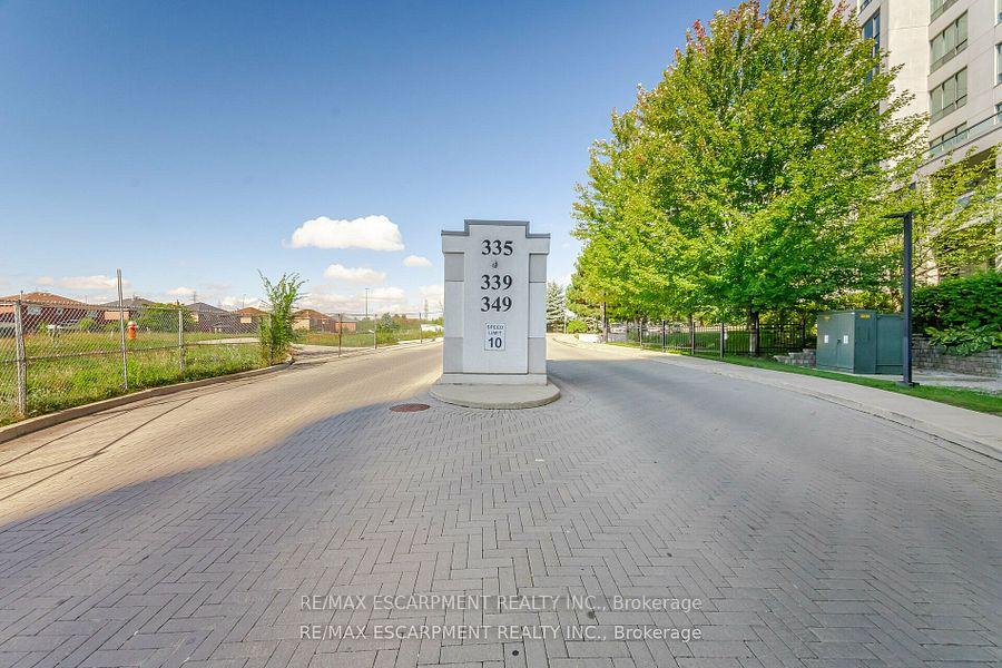 1 Bedroom Condo at 335 Rathburn, Mississauga For sale