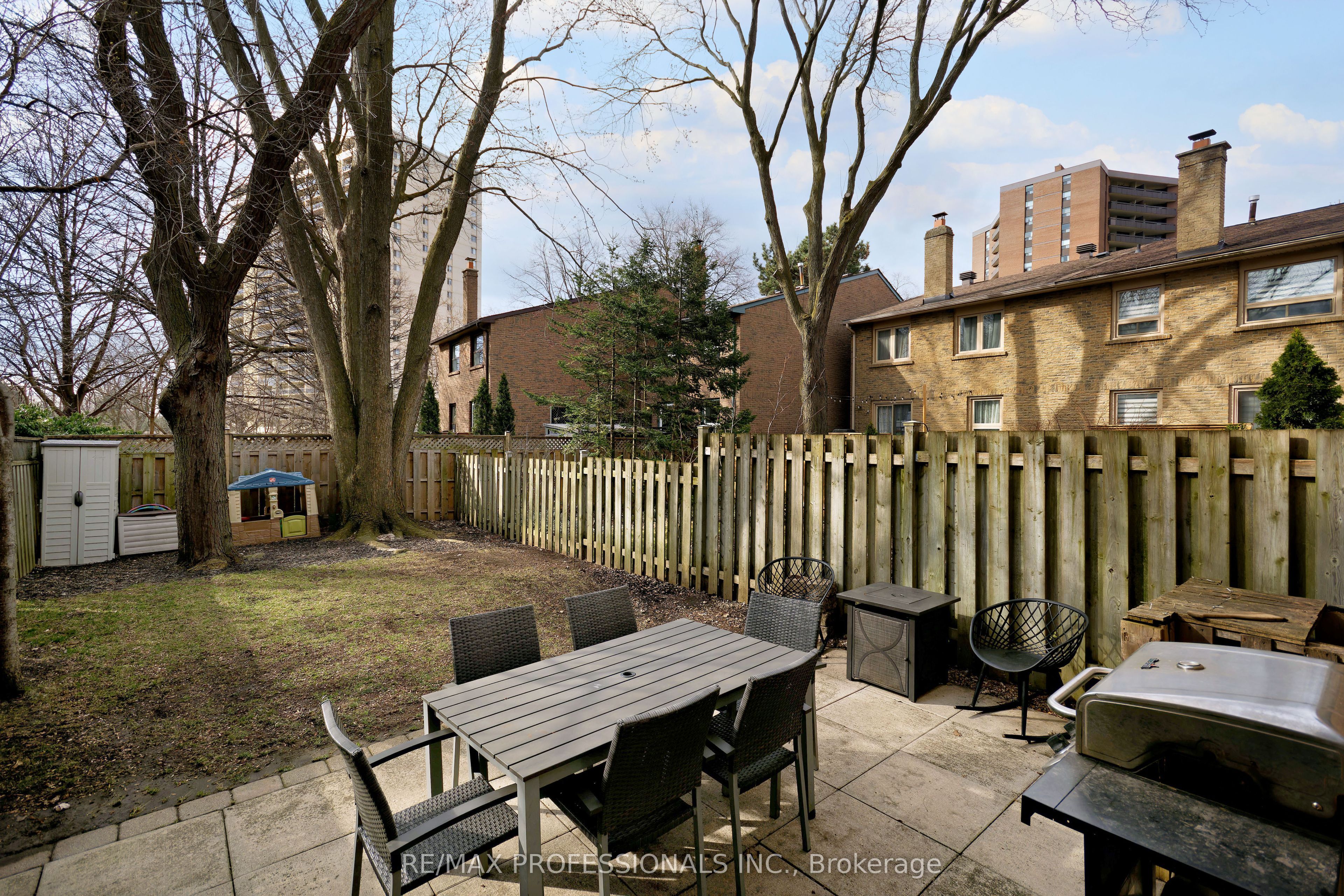 24 Stoneham Road