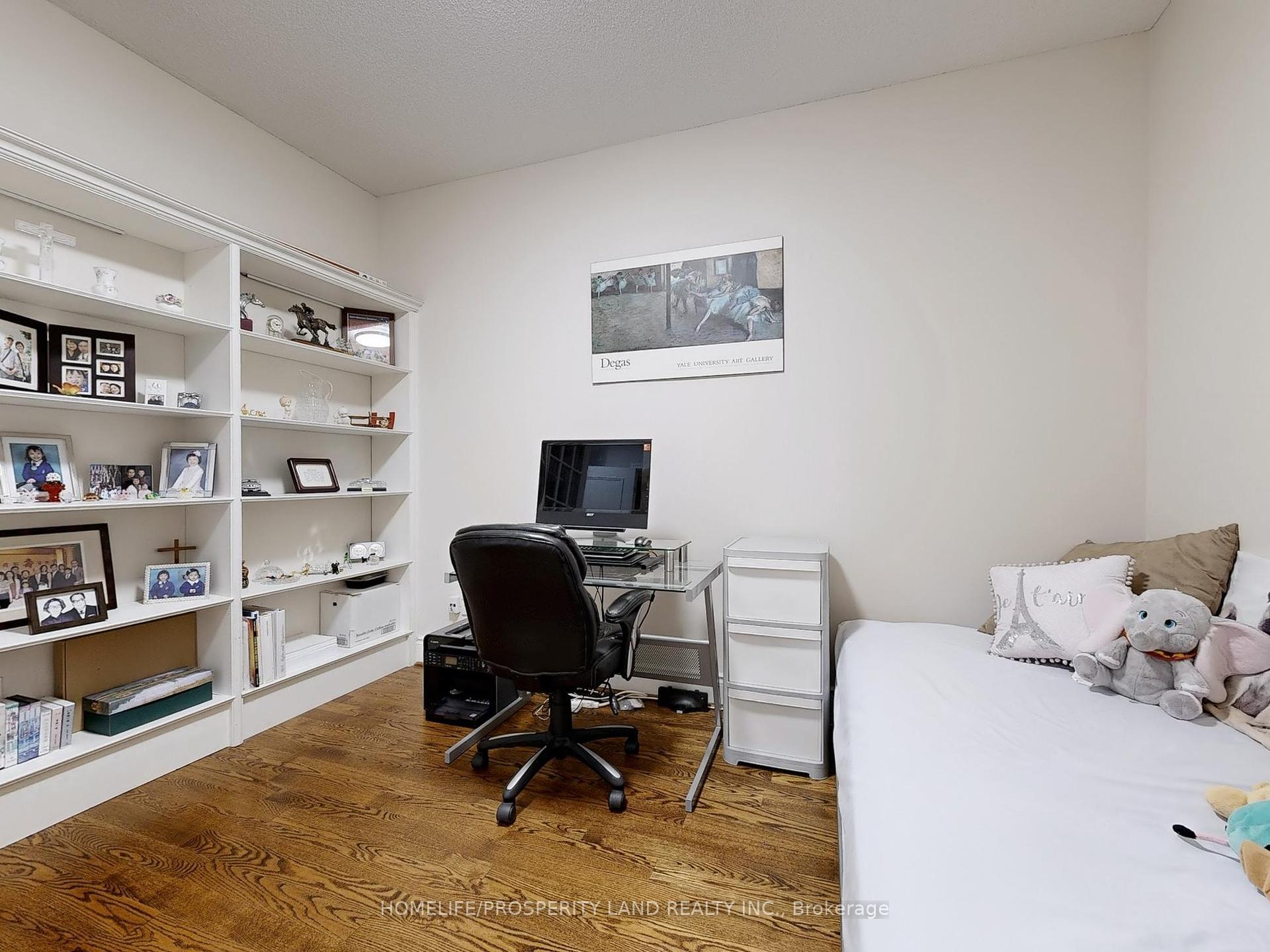 3 Bedrooms Condo at 89 Skymark, Toronto For sale