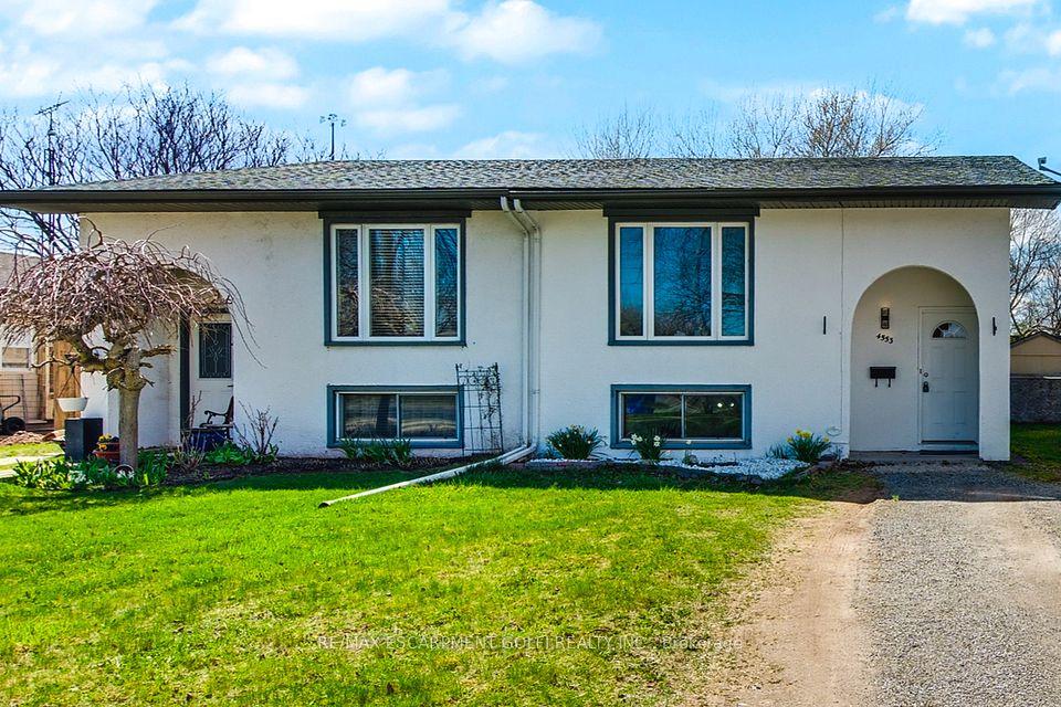 4553 Sussex