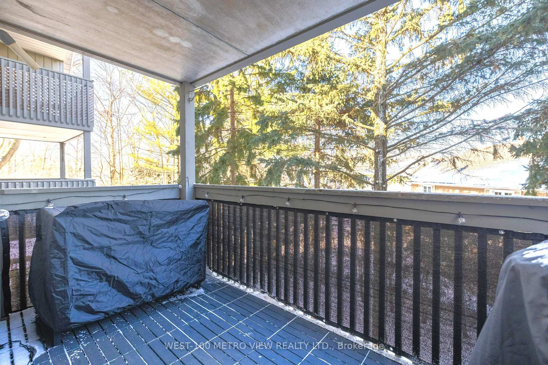 1 Bedroom Condo at 2040 Cleaver,  Burlington For sale