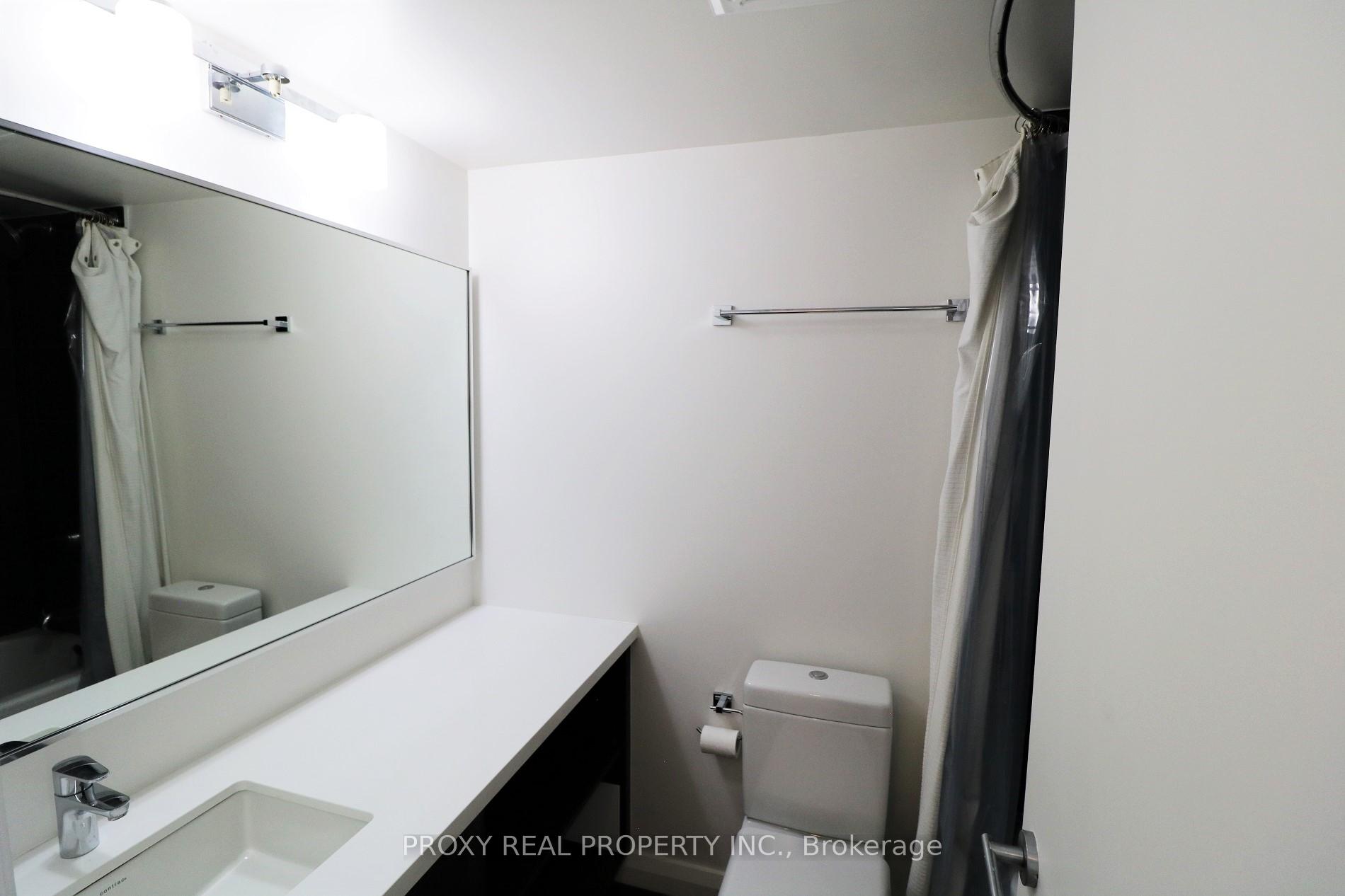 2 Bedrooms Condo at 155 Yorkville, Toronto For sale