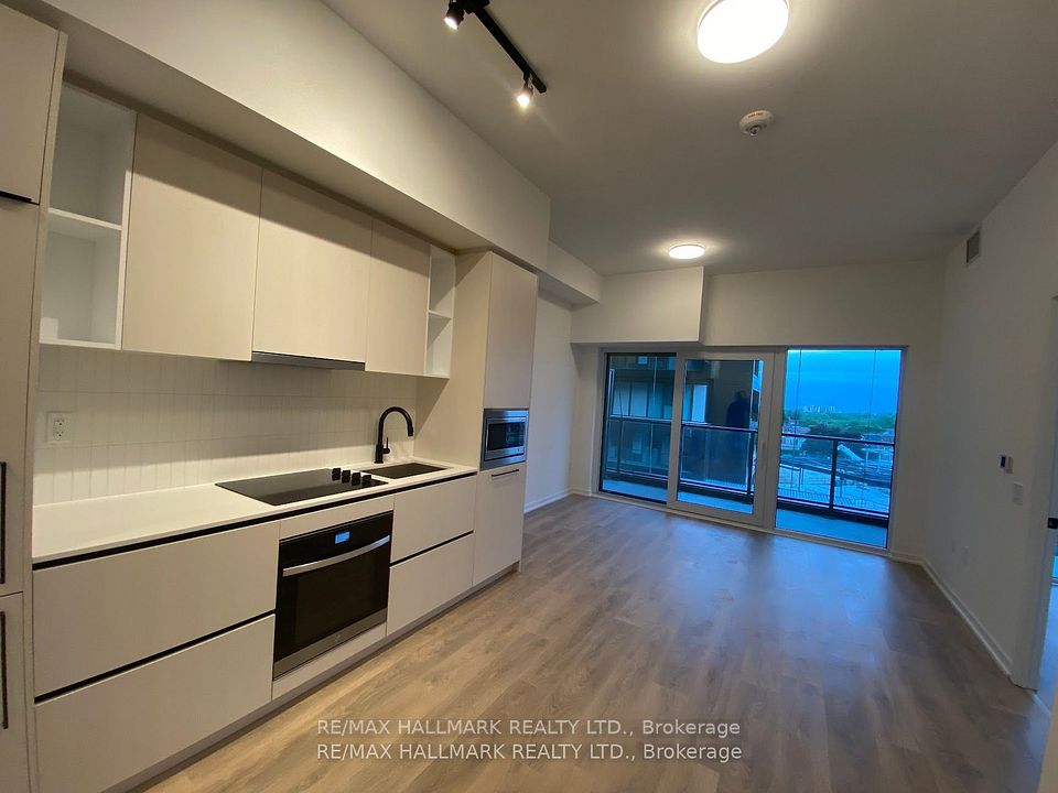 1285 Dupont