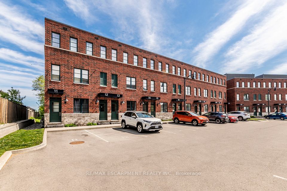 #17 - 290 Barton Street, Hamilton, ON L8R 3P3