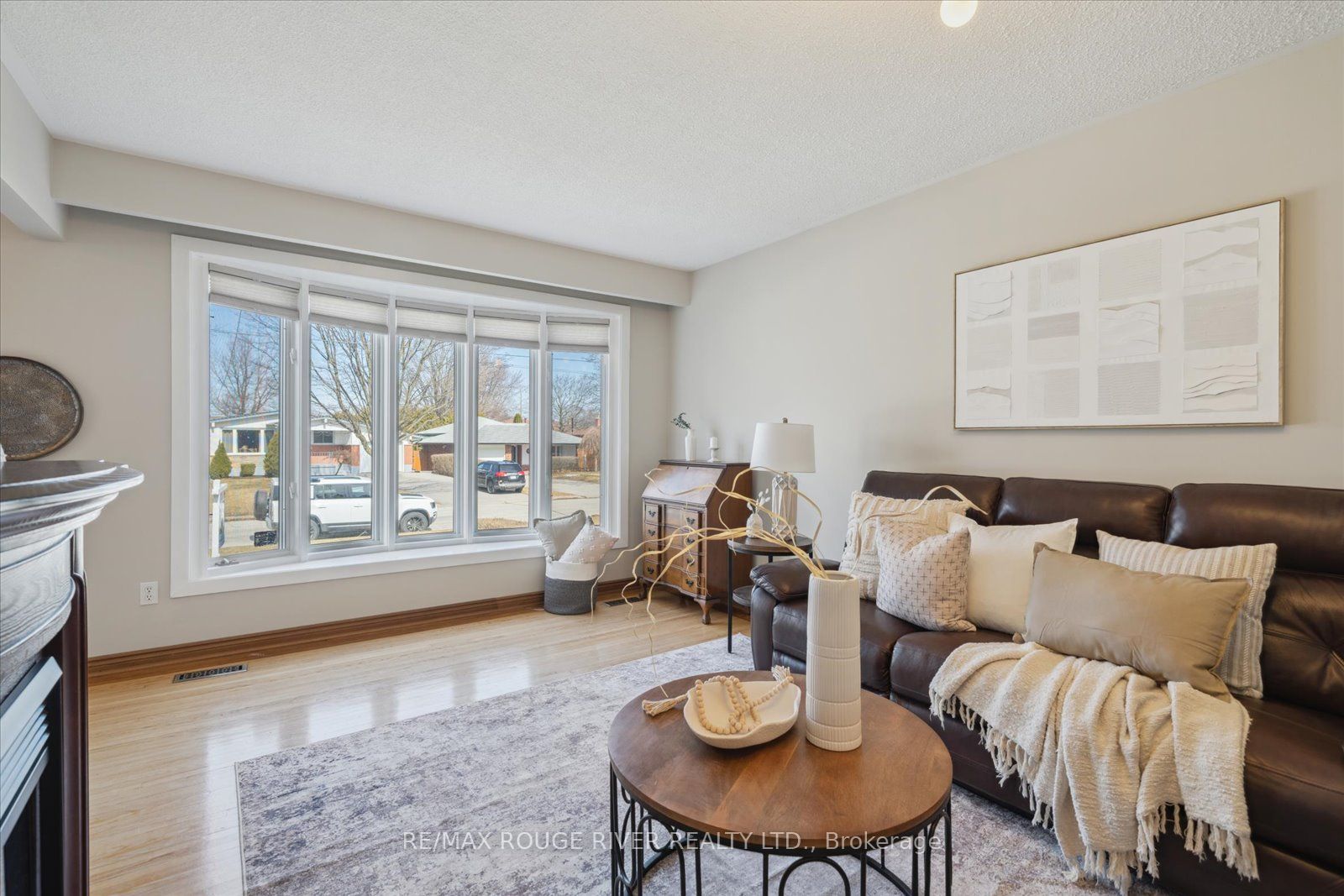270 Labrador Drive