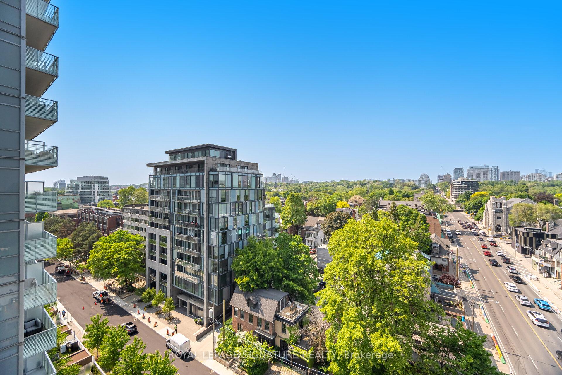 2 Bedrooms Condo at 170 Avenue, Toronto For sale