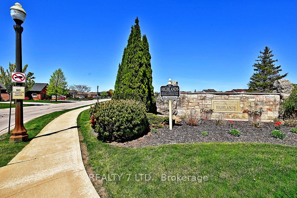 544 Old Course Trail, Welland, ON L3B 0L8