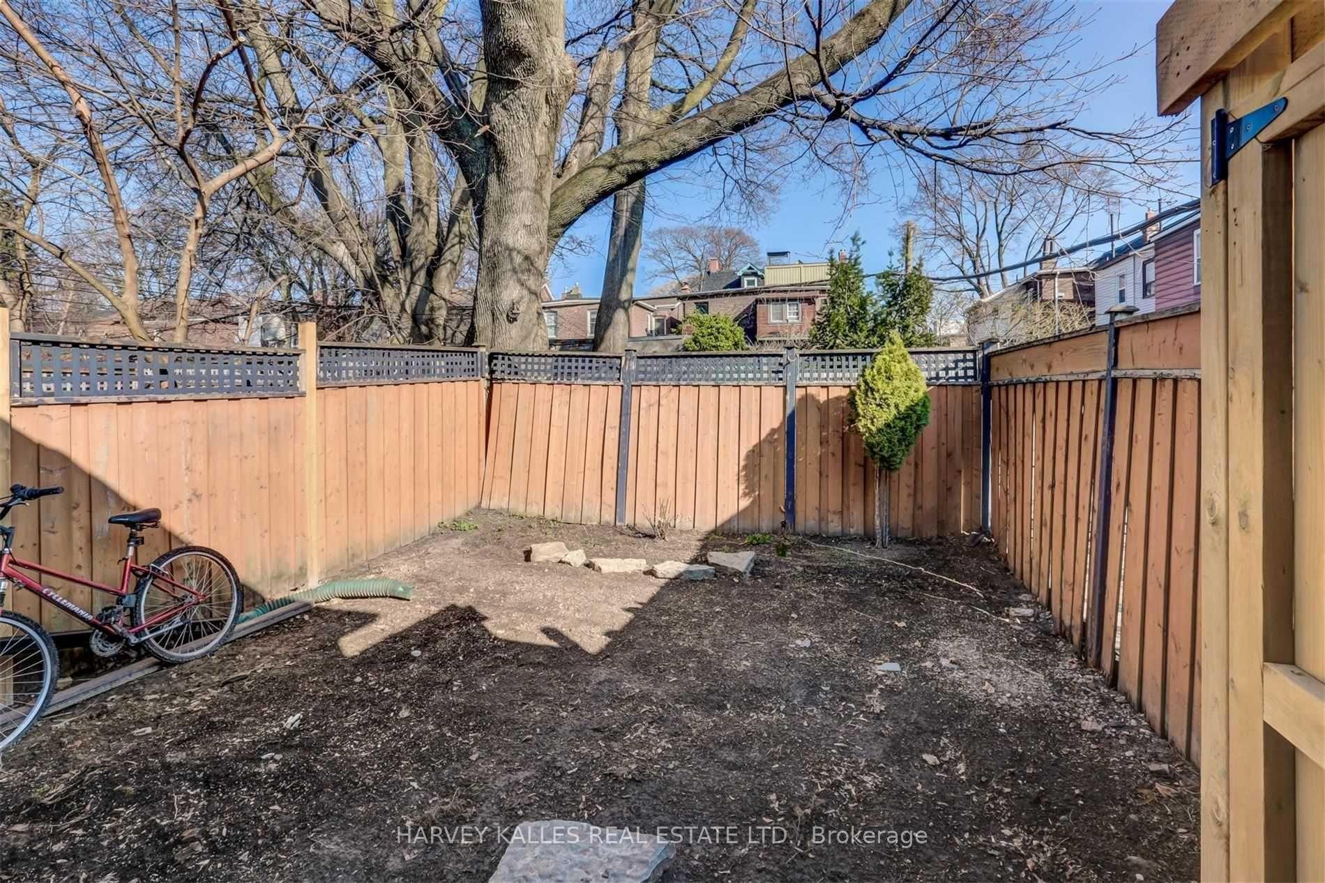 58 Sandford Avenue