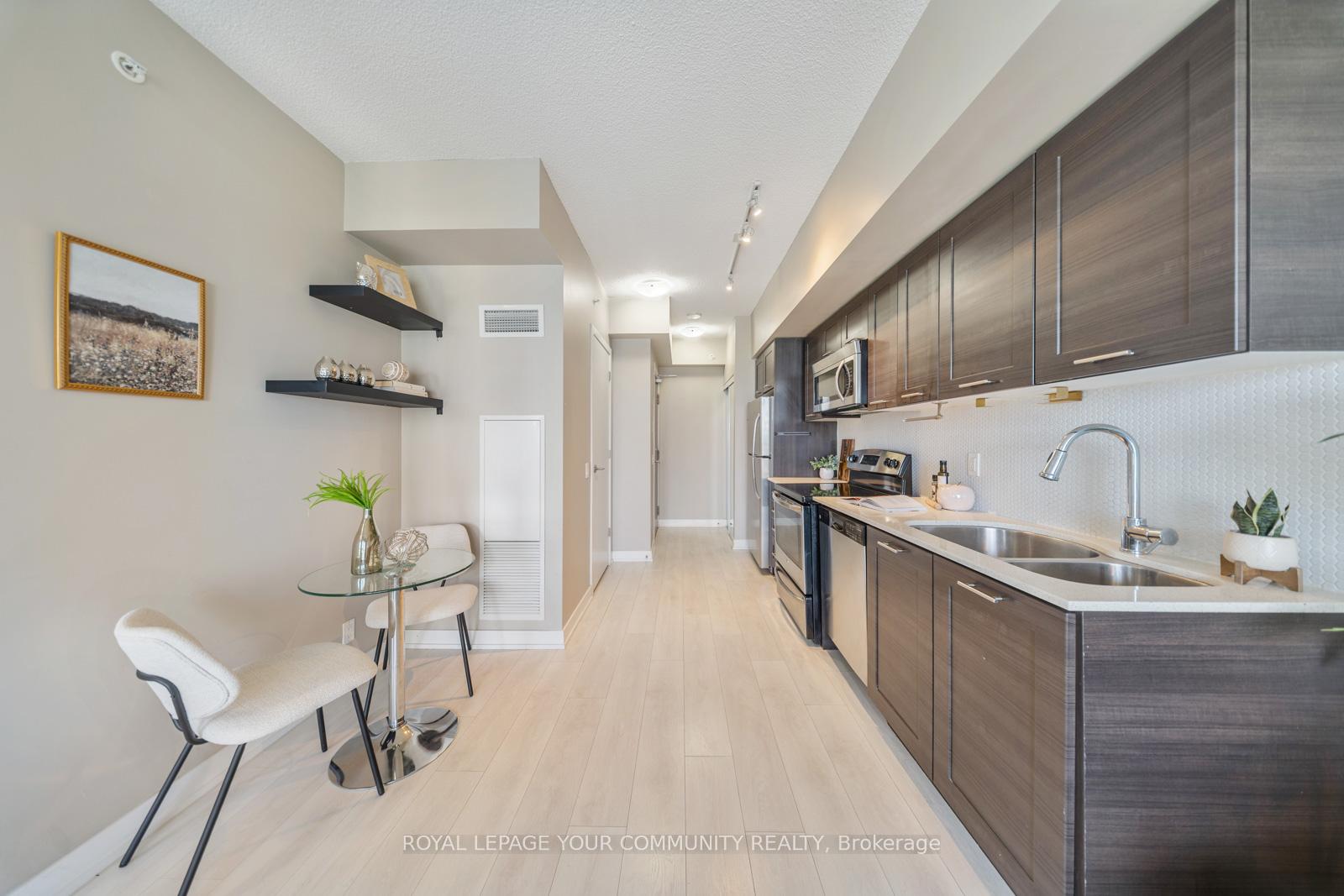 1 Bedroom Condo at 2200 Lakeshore, Toronto For sale