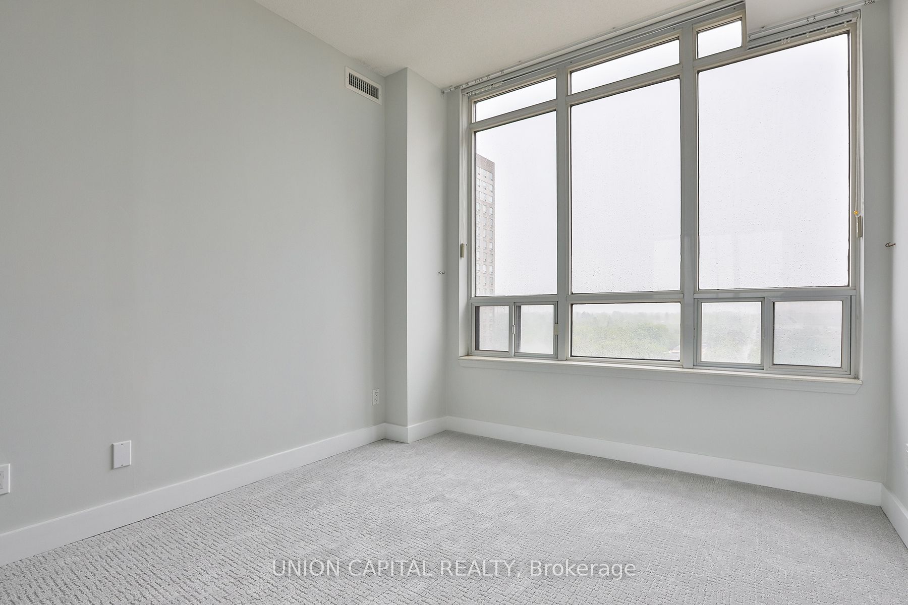 8 Hillcrest Avenue, #507