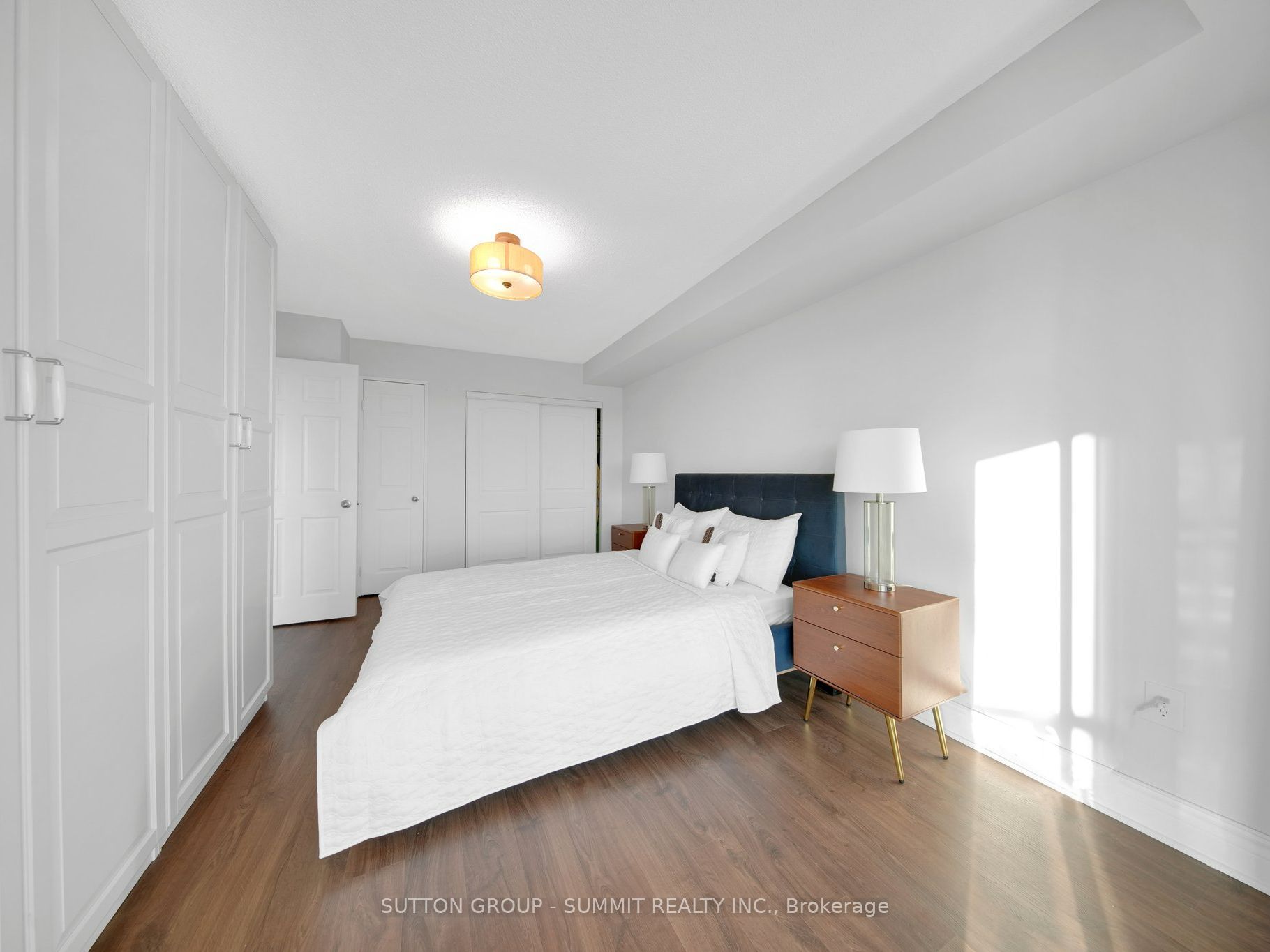 2155 Burnhamthorpe Road W, #1208