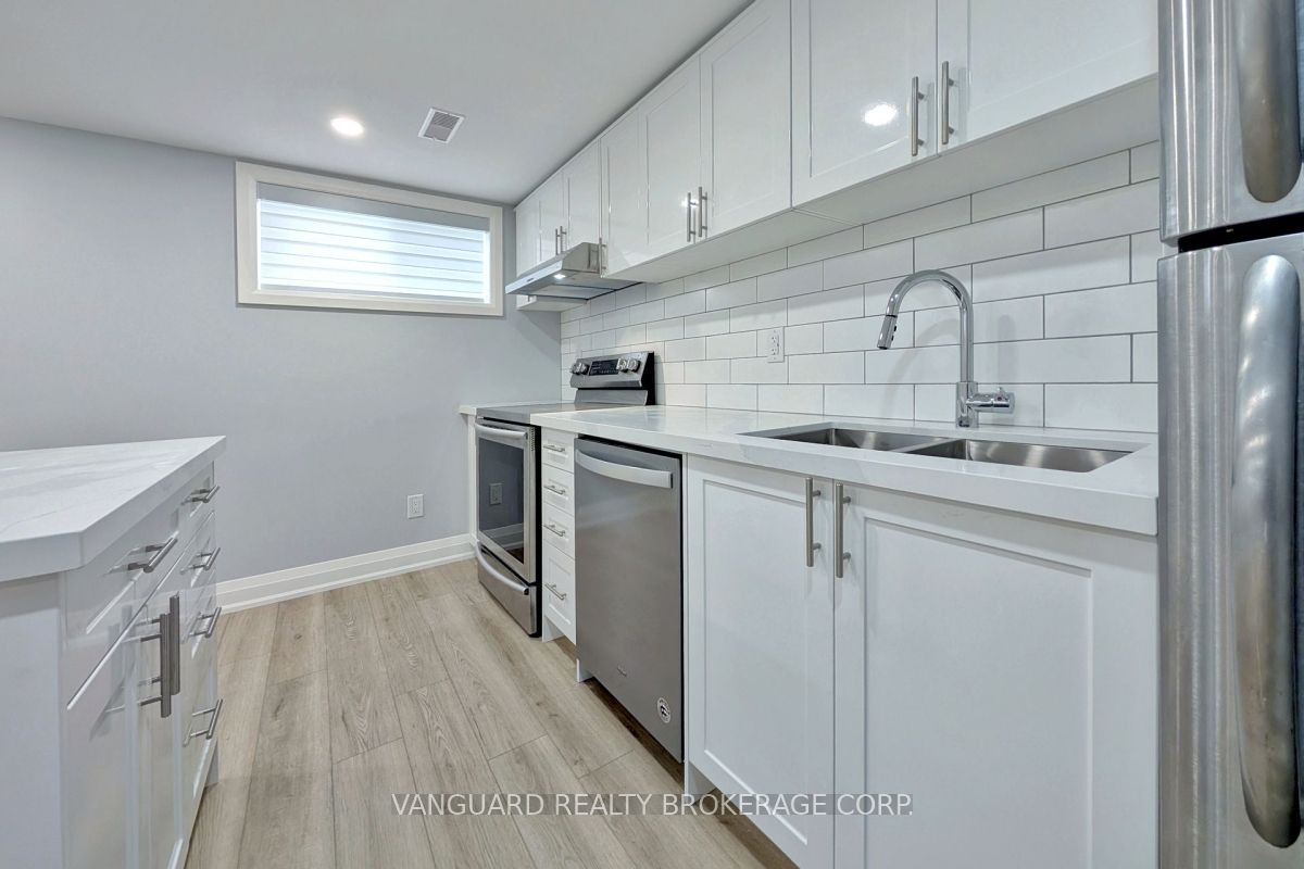 14 Bradfield Avenue