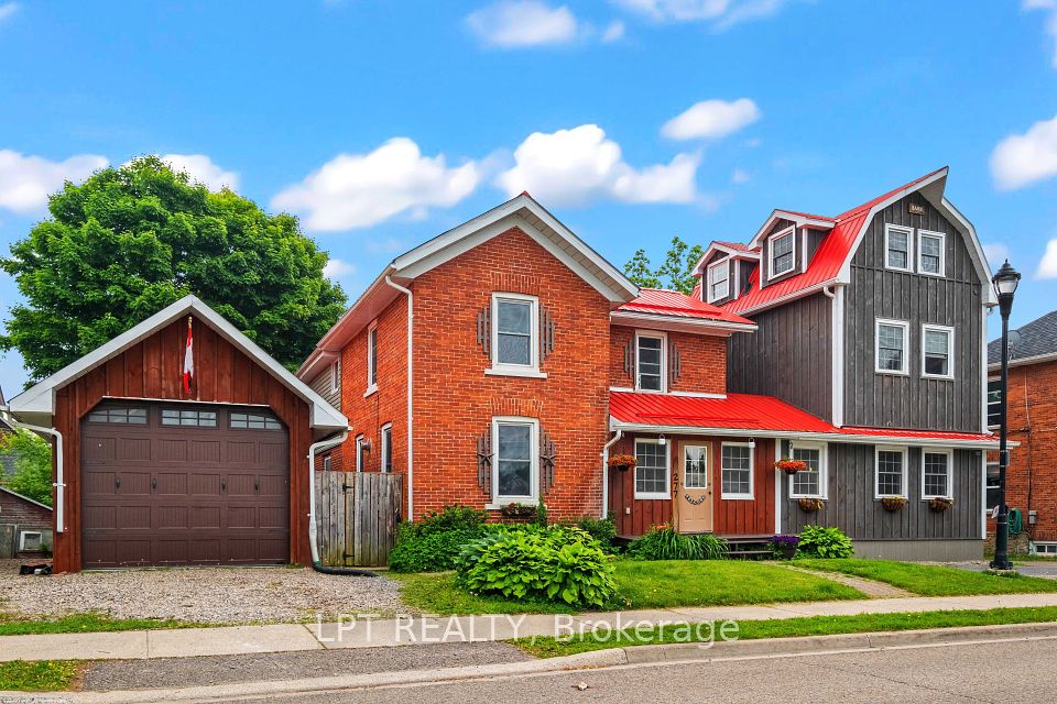 277 Brock Street, Gananoque, ON K7G 1K5