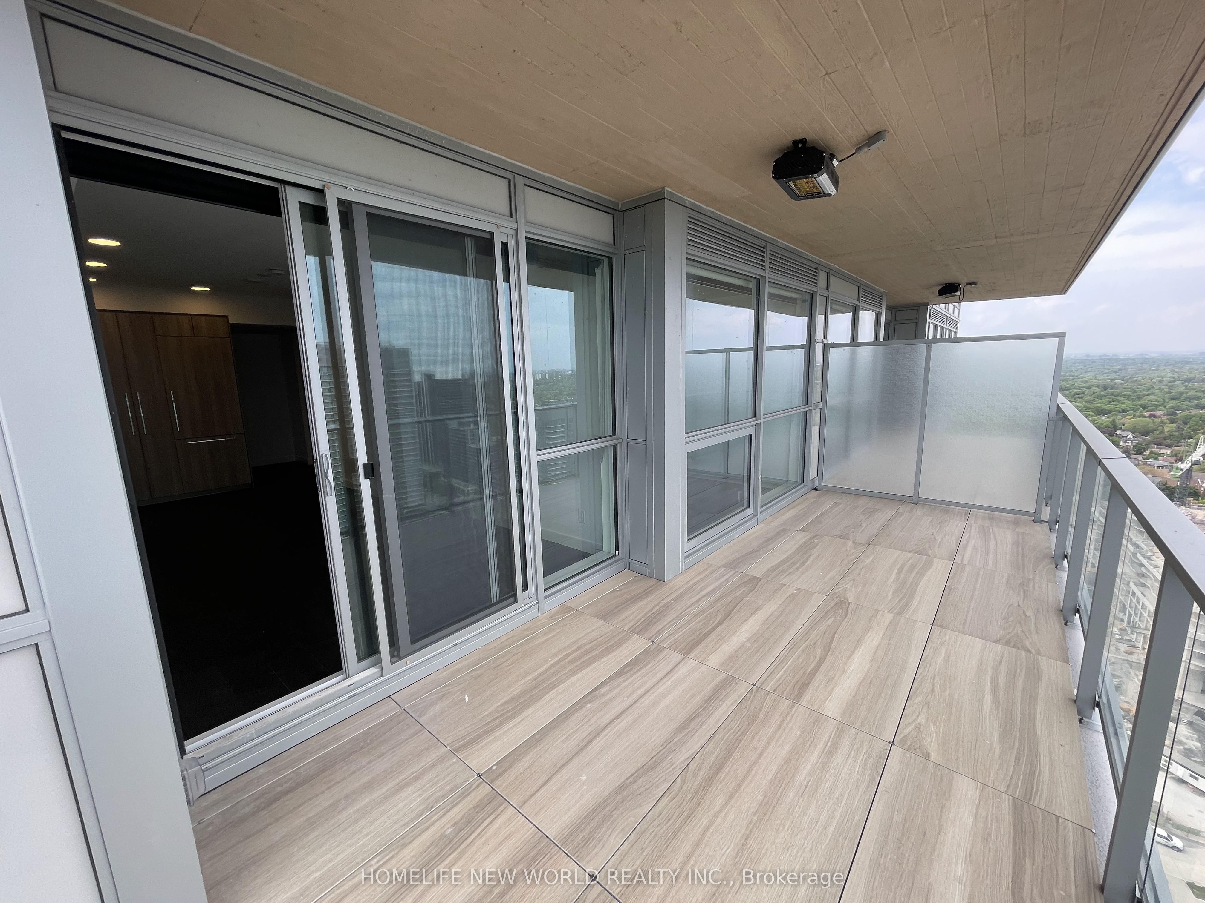 27 Mcmahon Drive, #3001