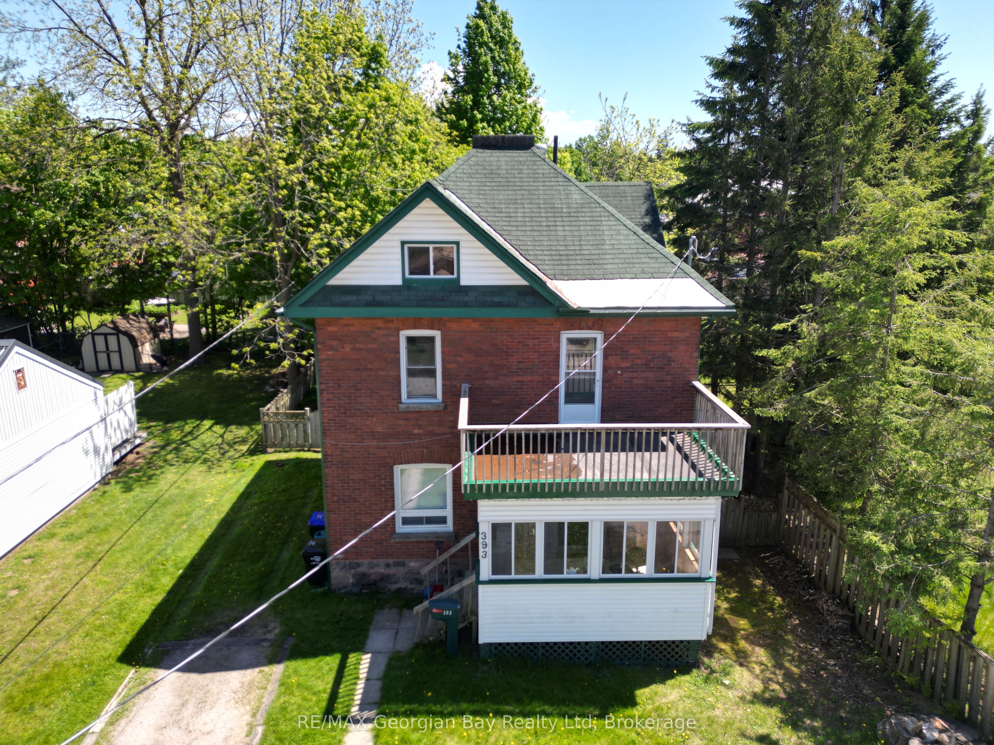 393 Hannah Street
