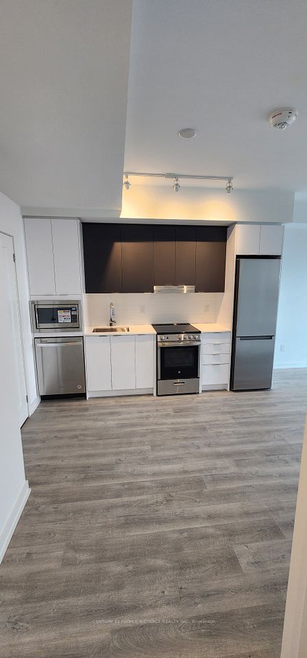 5101 Hurontario