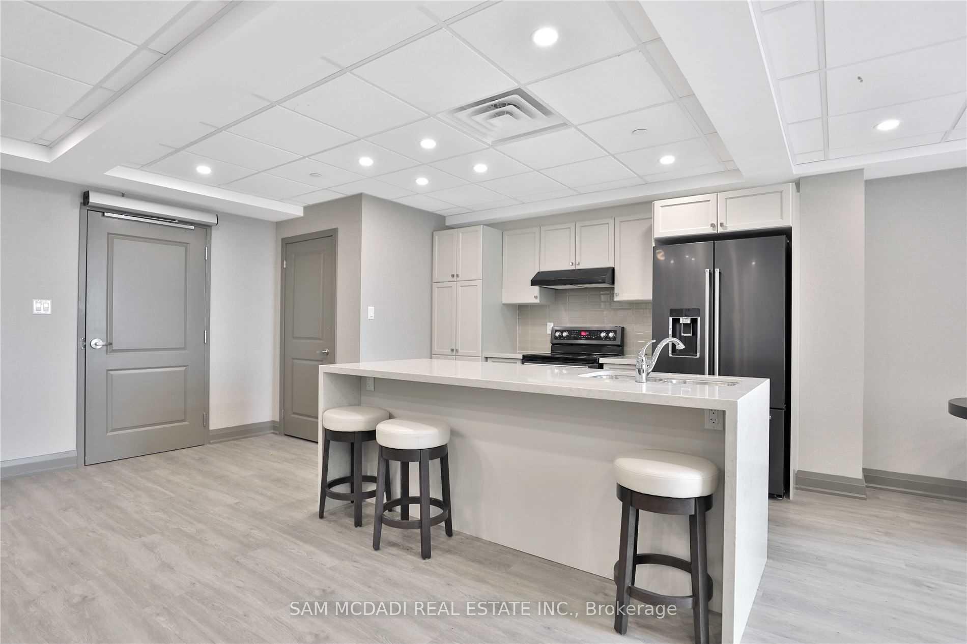 1 Bedroom Condo at 101 Shoreview, Hamilton For sale