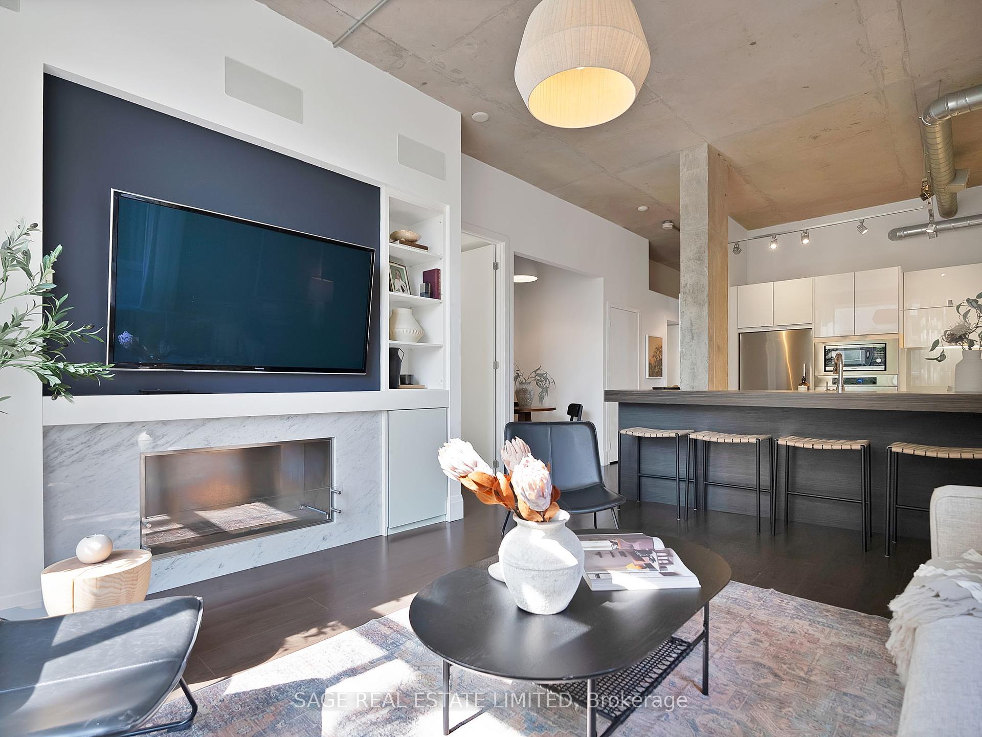 3 Bedrooms Condo at 955 Queen, Toronto For sale