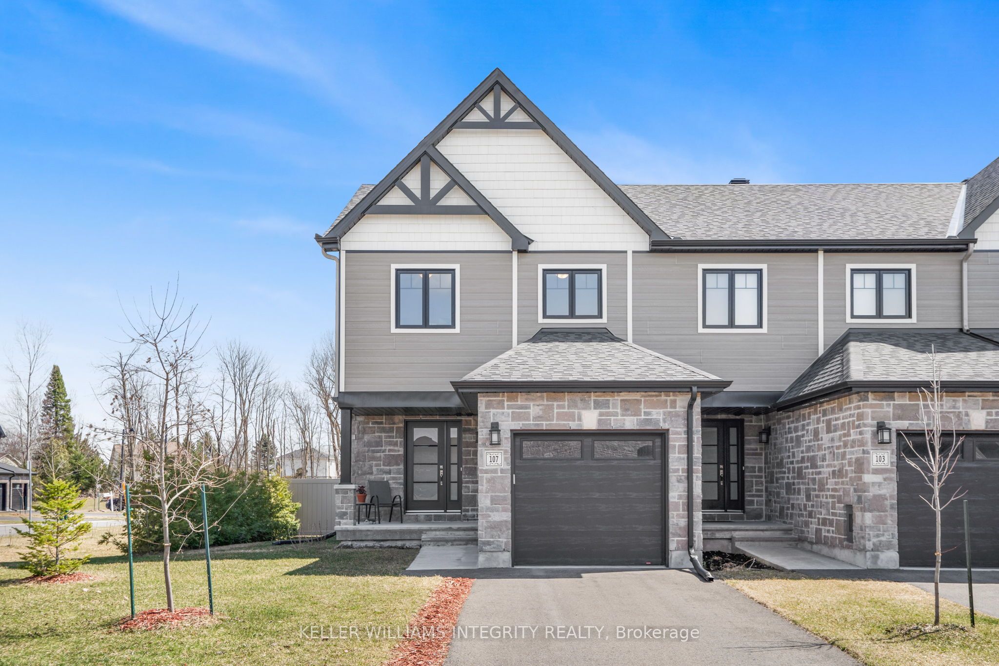 107 Gilberte Street, Clarence-Rockland, ON K4K 0M4