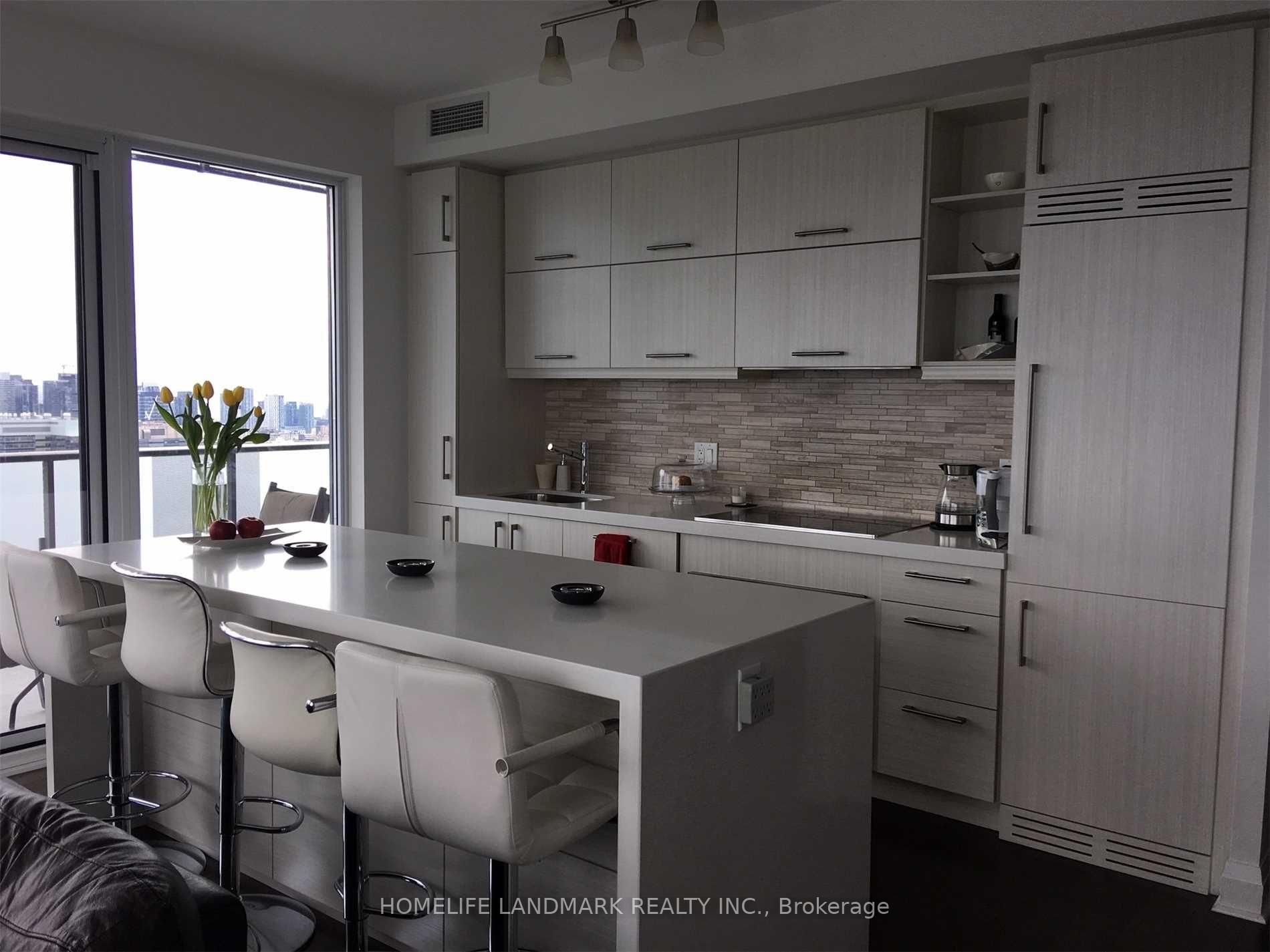 2 Bedrooms Condo at 1080 Bay, Toronto For sale