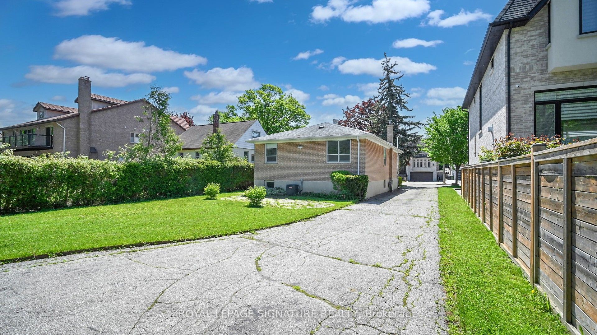 82 Northwood Drive